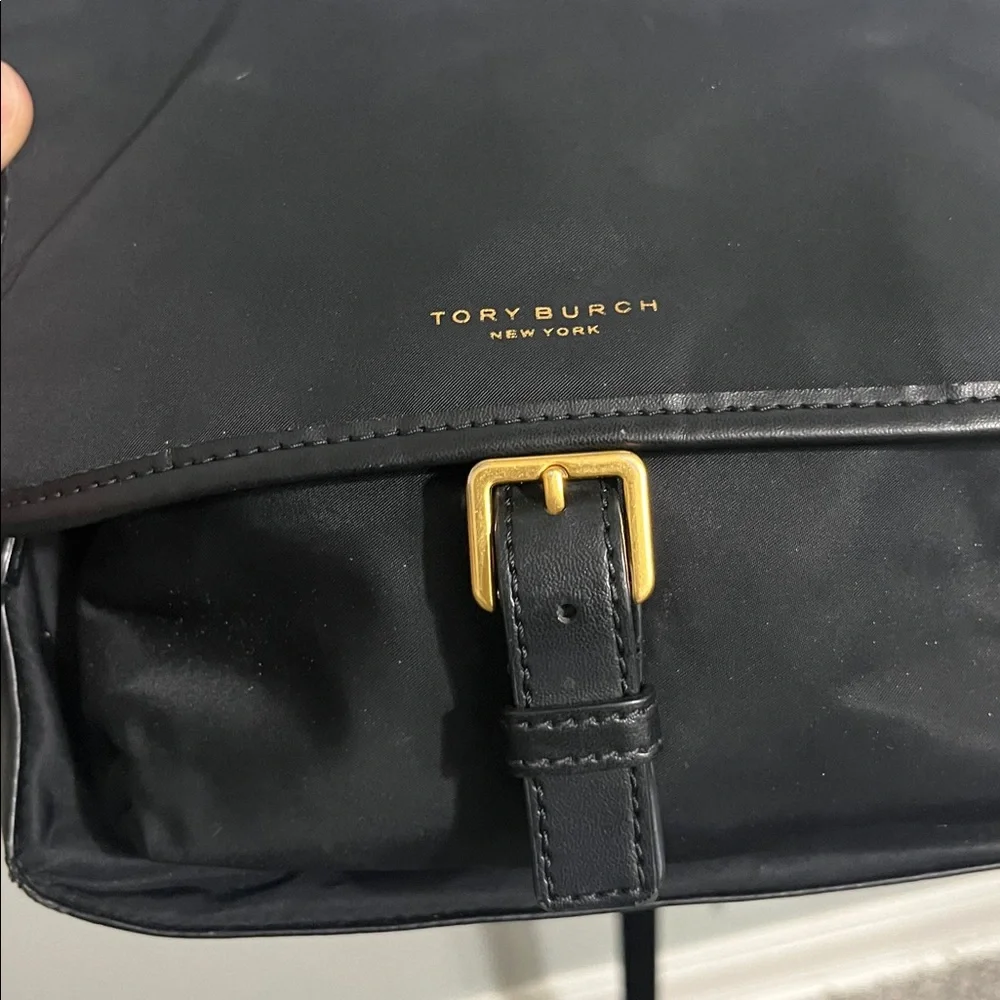 Tory Burch Black Nylon Crossbody with Gold Hardware 58044 Perry purse bag - Picture 4 of 13